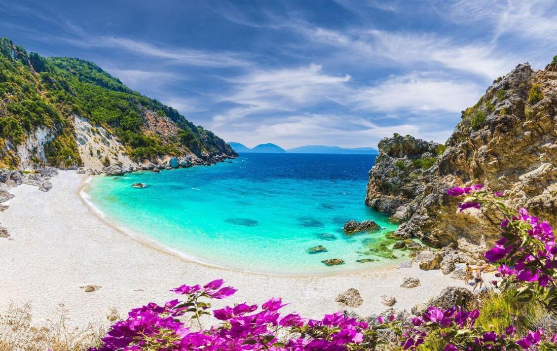 Kathisma Bay Villas - Luxury Villas - Villa Helios Kalamitsi  Bagian luar foto
