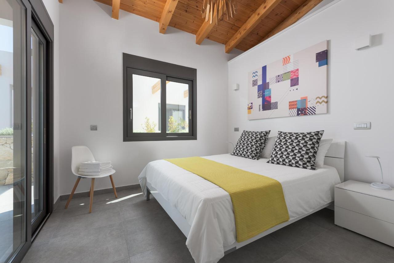 Kathisma Bay Villas - Luxury Villas - Villa Helios Kalamitsi  Bagian luar foto