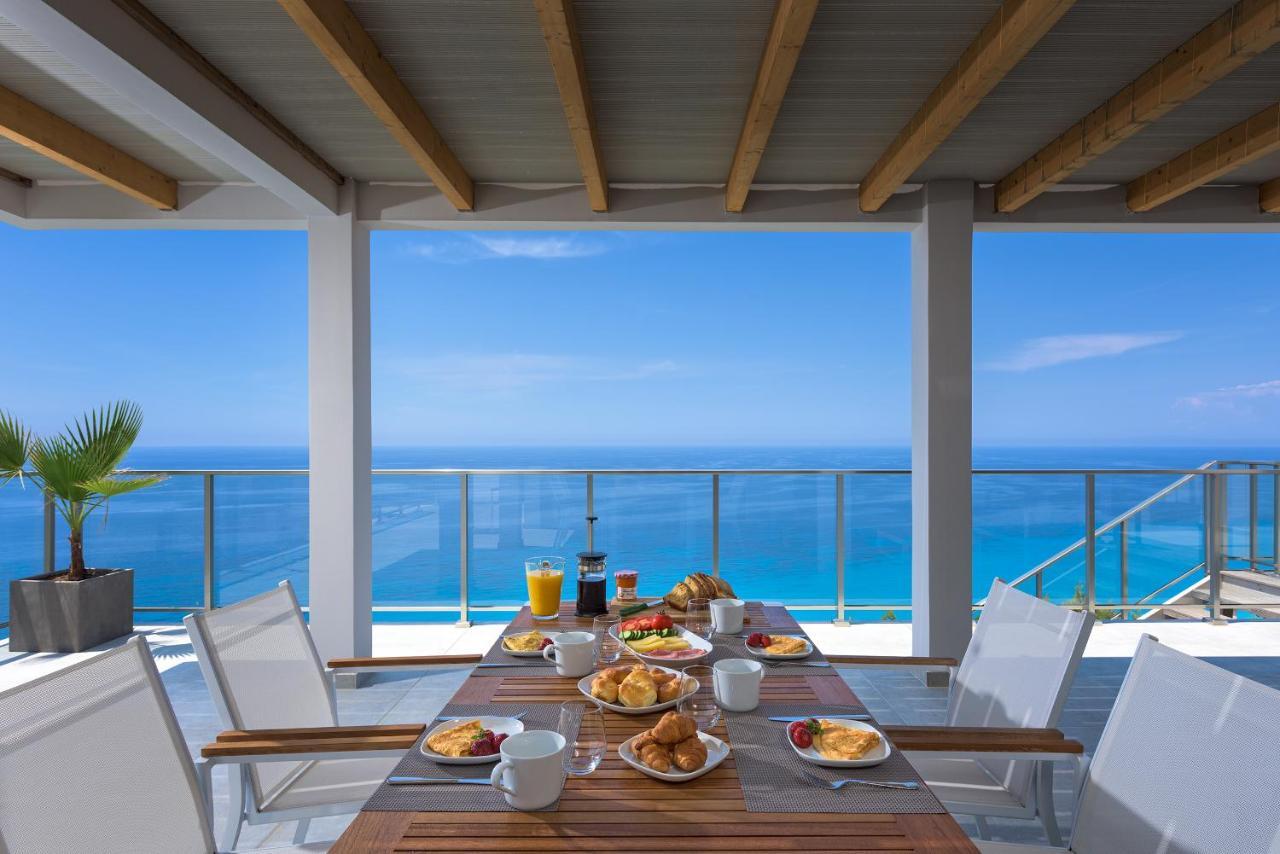 Kathisma Bay Villas - Luxury Villas - Villa Helios Kalamitsi  Bagian luar foto